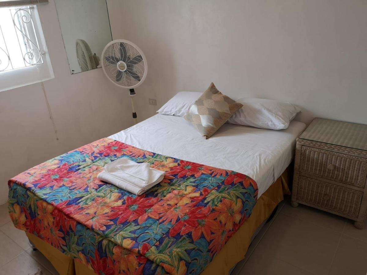 Ventnor House Apartments Μπριτζτάουν Εξωτερικό φωτογραφία
